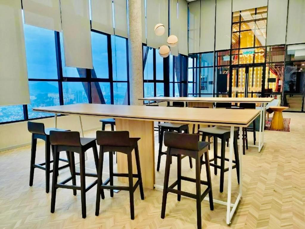 Scarletz Suites Klcc By M Suites Κουάλα Λουμπούρ Εξωτερικό φωτογραφία