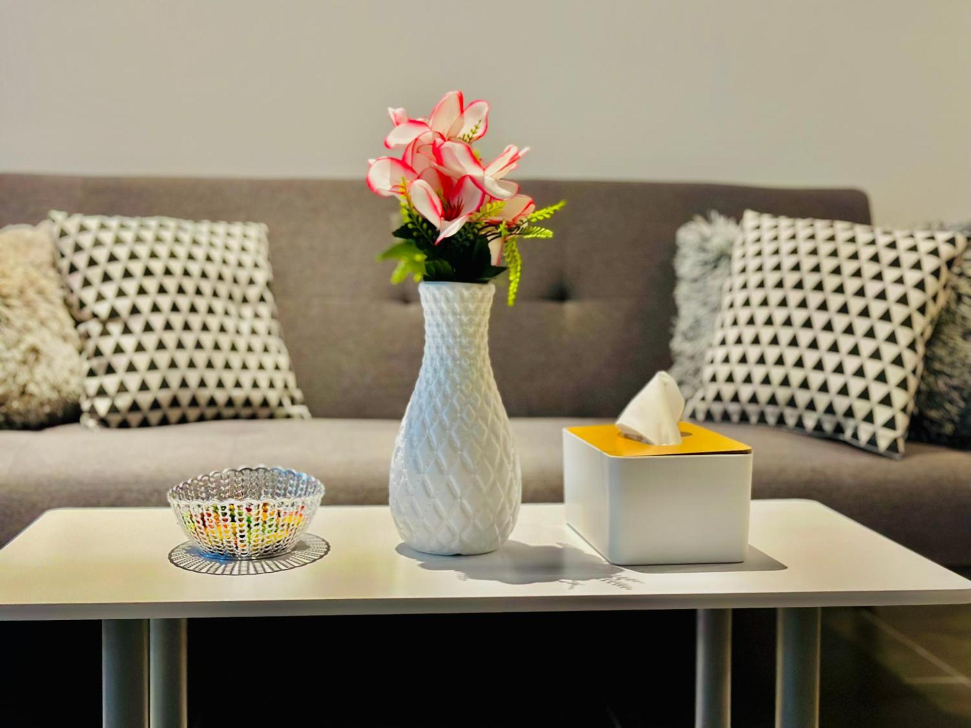 Scarletz Suites Klcc By M Suites Κουάλα Λουμπούρ Εξωτερικό φωτογραφία
