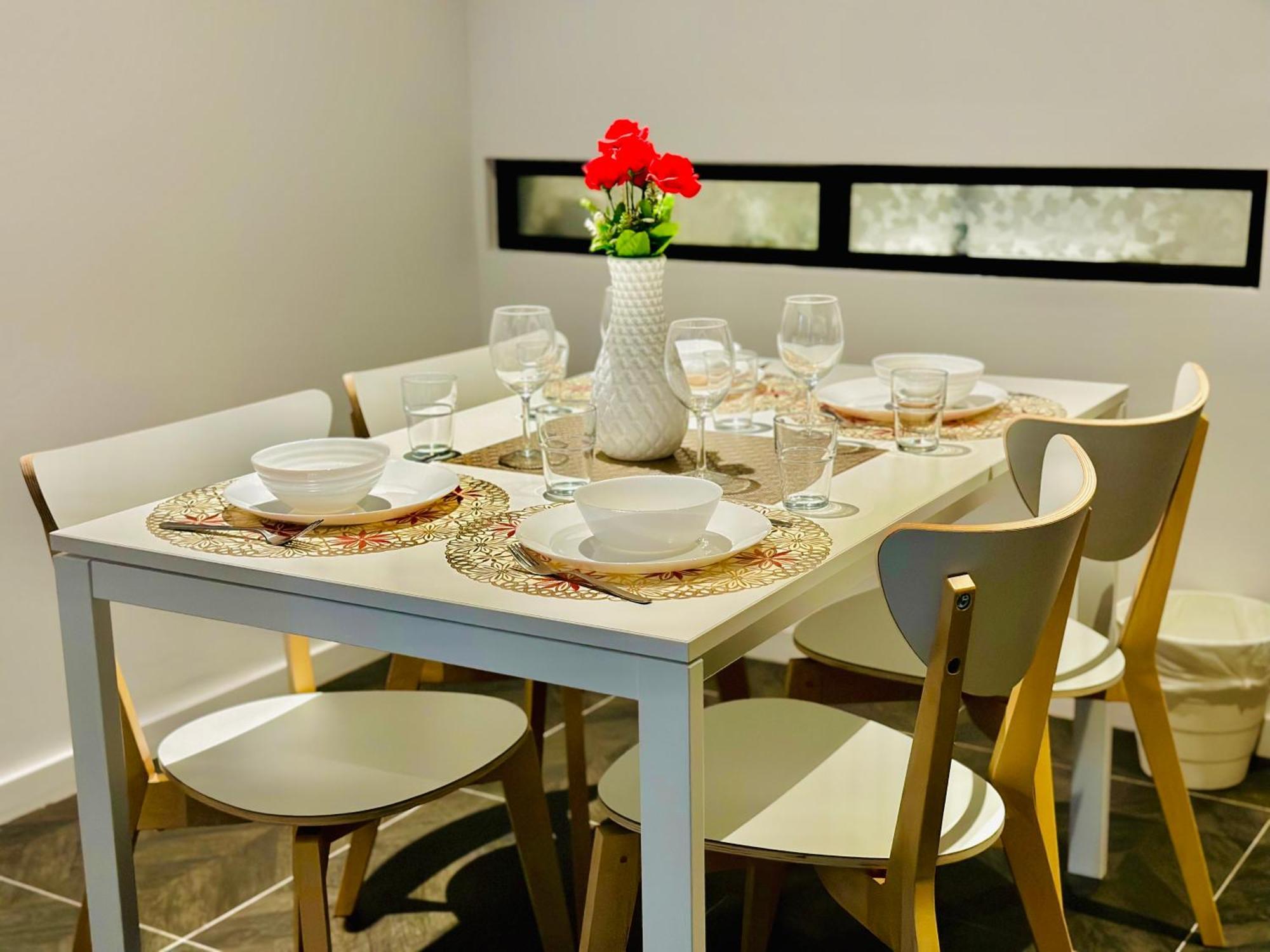 Scarletz Suites Klcc By M Suites Κουάλα Λουμπούρ Εξωτερικό φωτογραφία