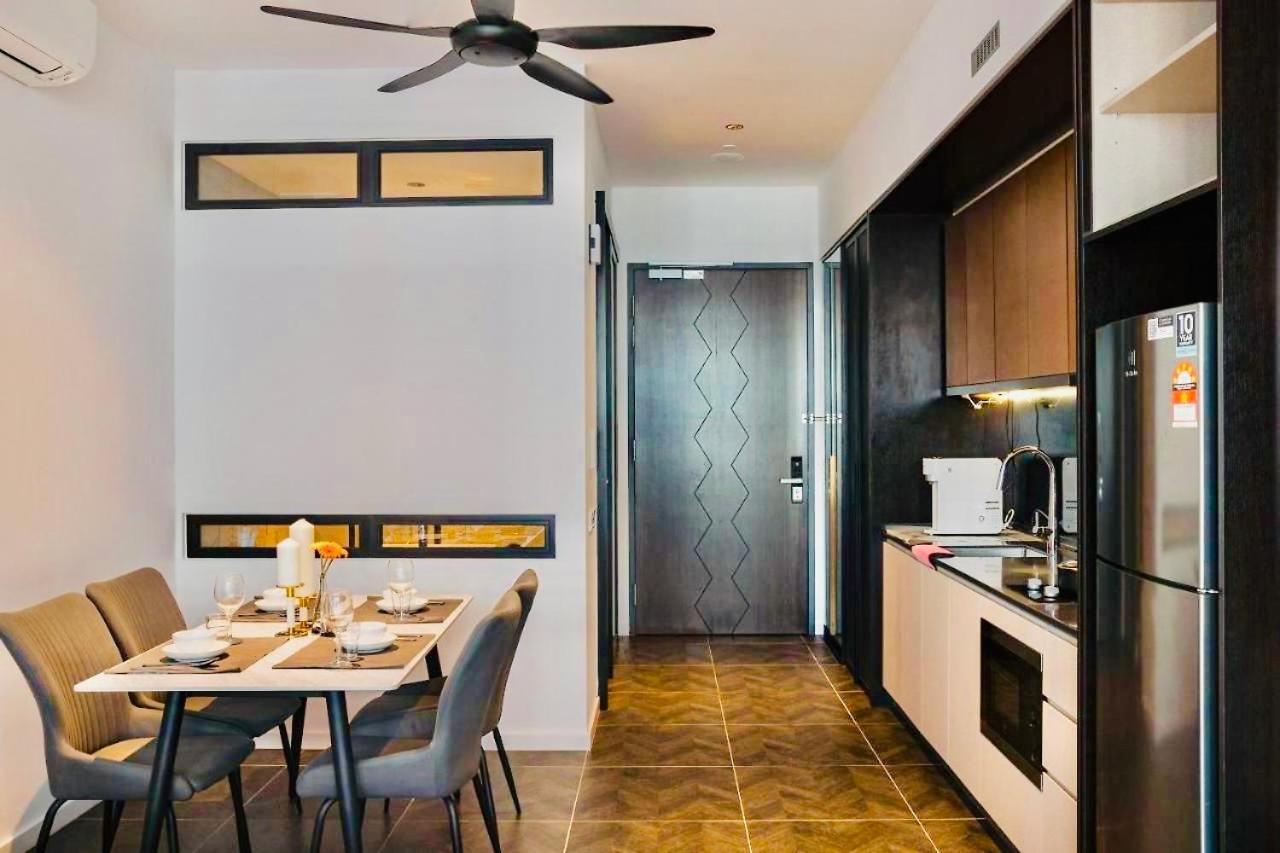 Scarletz Suites Klcc By M Suites Κουάλα Λουμπούρ Εξωτερικό φωτογραφία